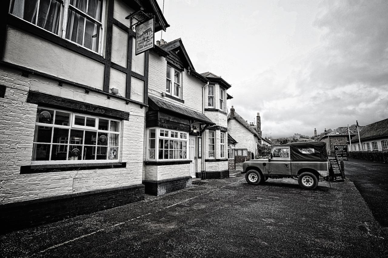ホテル The Kings Arms Otterton バッドリー・ソルタートン エクステリア 写真